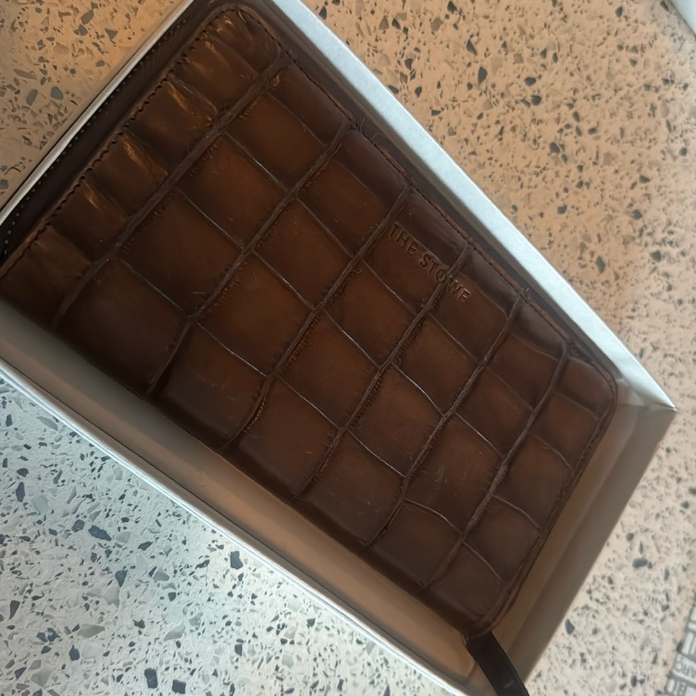 Stowe NWT Croc Leather Wallet